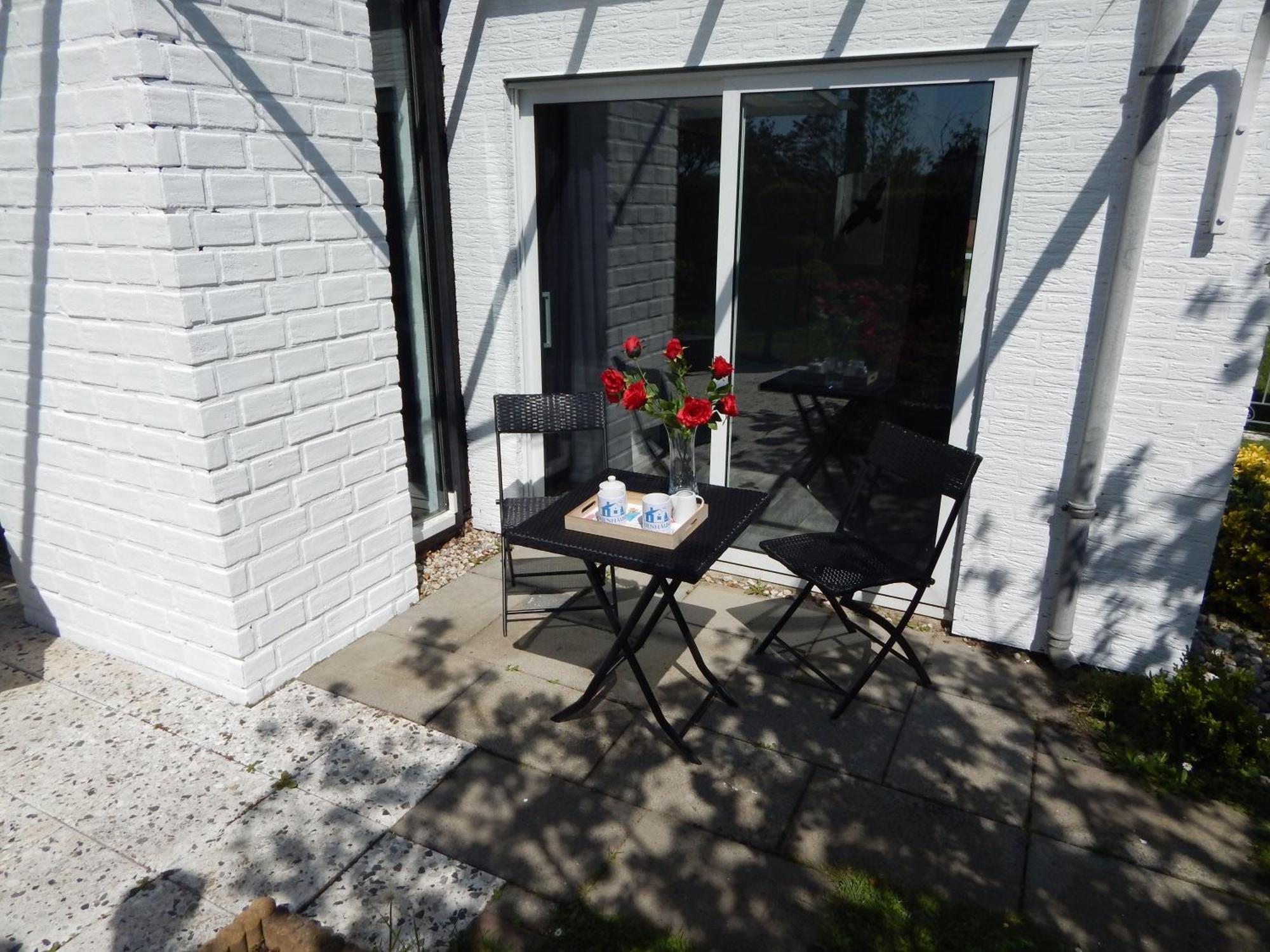 Wunderschoenes-Freistehendes-Ferienhaus-An-Der-See-Sauna-Strand-Yachthafen-Wlan Bruinisse Exterior foto
