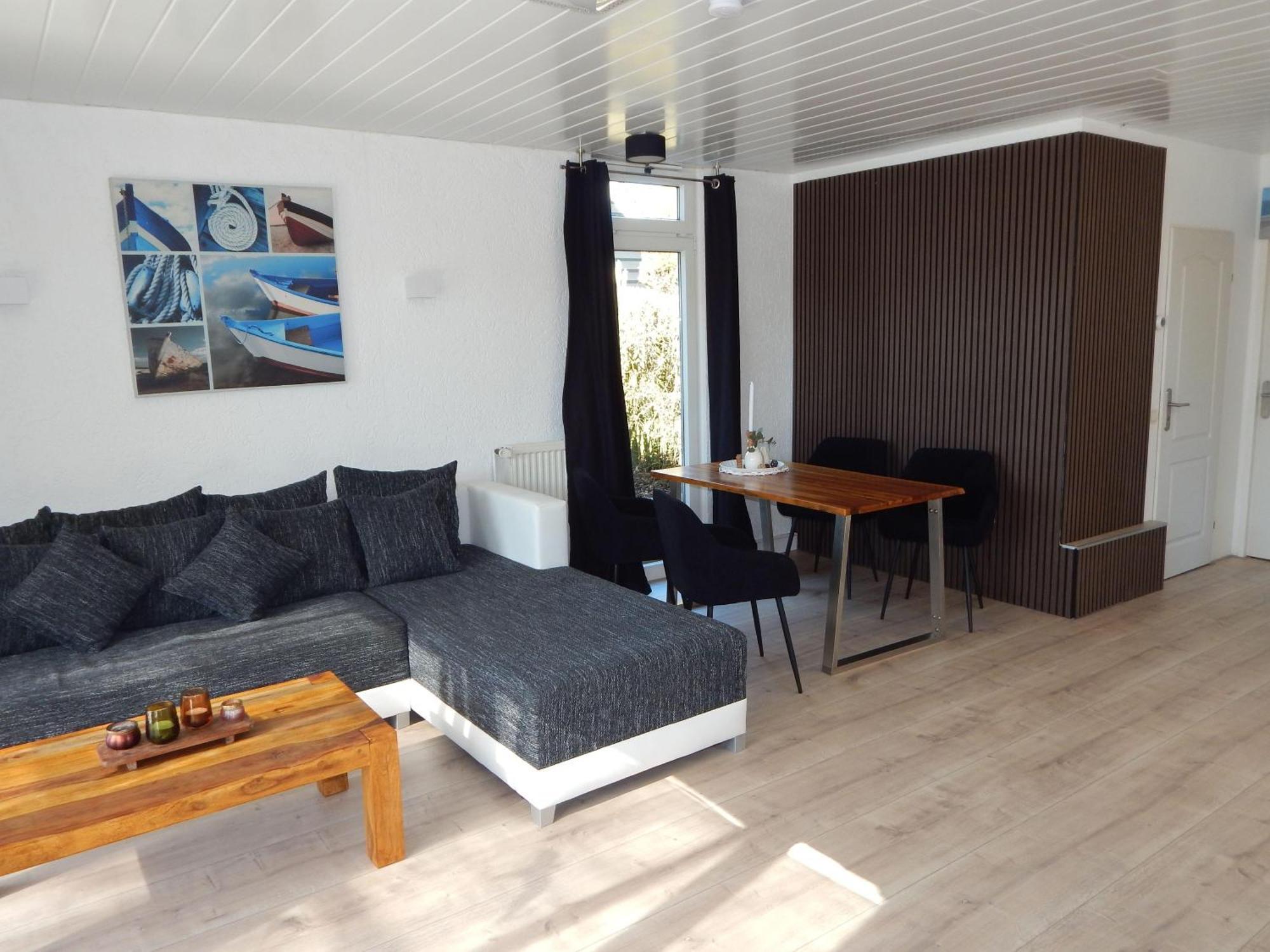 Wunderschoenes-Freistehendes-Ferienhaus-An-Der-See-Sauna-Strand-Yachthafen-Wlan Bruinisse Exterior foto