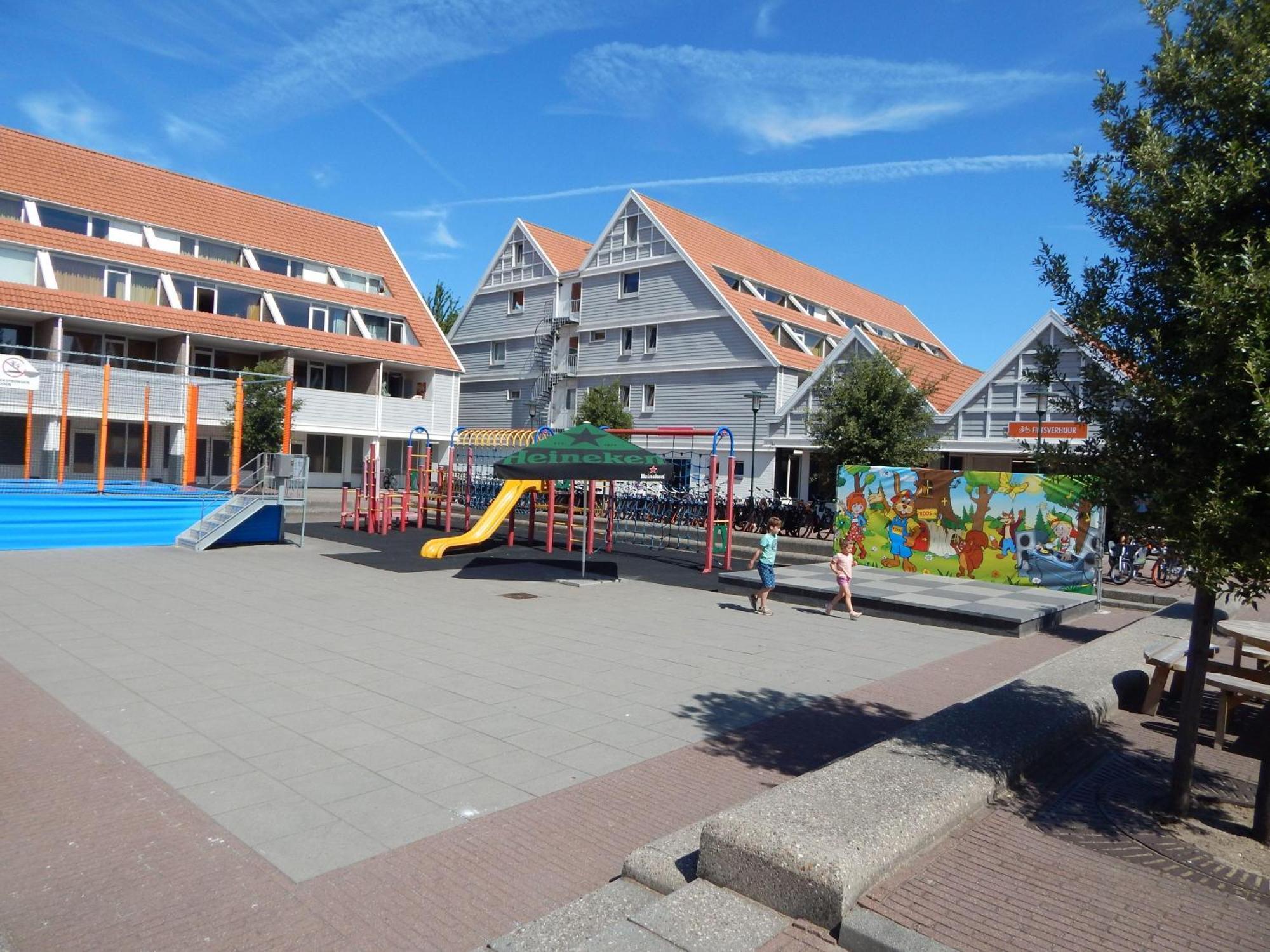 Wunderschoenes-Freistehendes-Ferienhaus-An-Der-See-Sauna-Strand-Yachthafen-Wlan Bruinisse Exterior foto